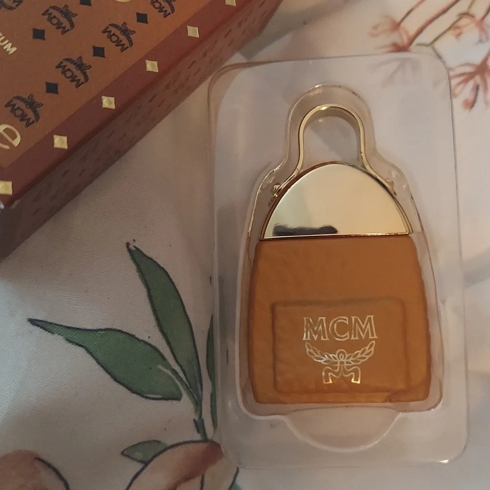 MCM Eau de Parfum - Picture 4 of 4